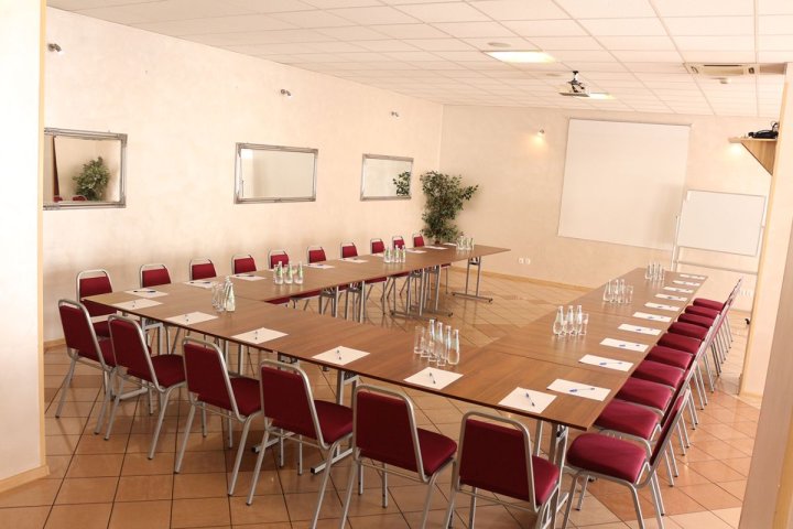 Hotel Mazowiecki 