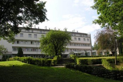 hotel *** - Hotel Ameliówka - zdjęcie 2