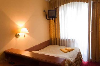 hotel *** - Hotel Ameliówka - zdjęcie 8