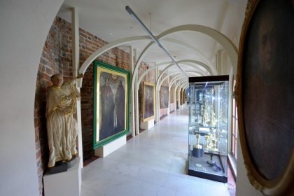 hotel *** - Hotel św. Norberta - zdjęcie 11