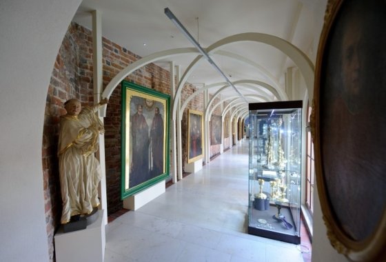 hotel *** - Hotel św. Norberta - Usługi - zdjęcie 4