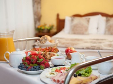 Hotel Europejski - śniadanie do pokoju - SaleBiznesowe