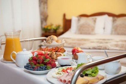 Hotel Europejski - śniadanie do pokoju - SaleBiznesowe