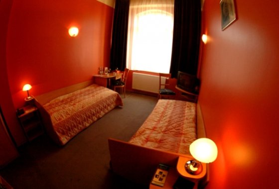 hotel *** - Hotel Diament Economy Gliwice - Pokoje - zdjęcie 1