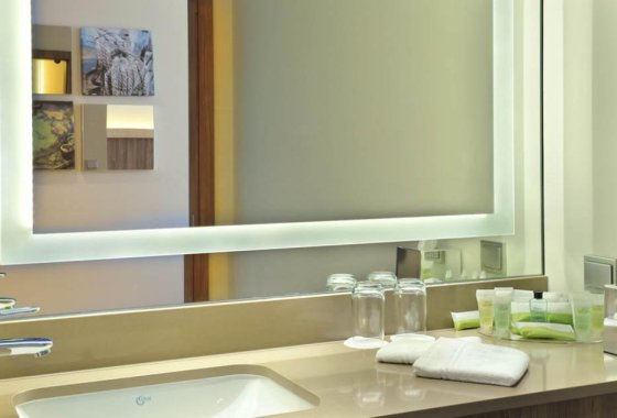 hotel **** - Courtyard by Marriott Gdynia Waterfront - Pokoje - zdjęcie 9