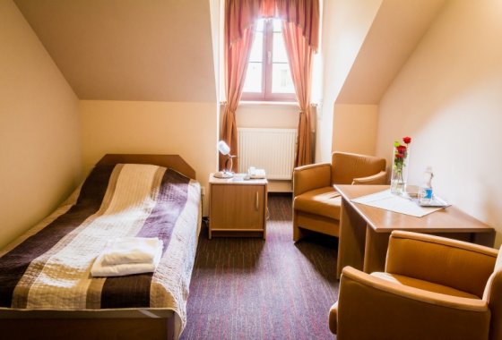 hotel *** - Zespół Zamkowo – Parkowy w Krasiczynie - Pokoje - zdjęcie 2