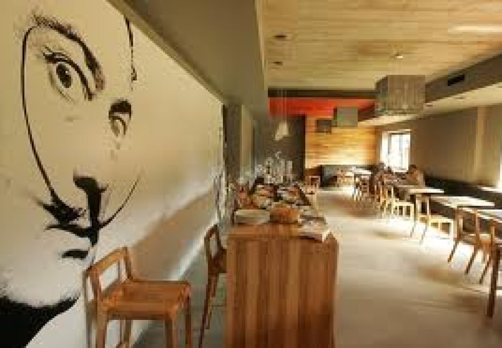 obiekt konferencyjny - Barcelona Mikoszewo