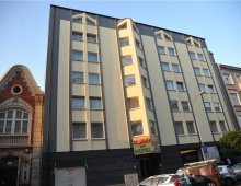 Hit Hotel