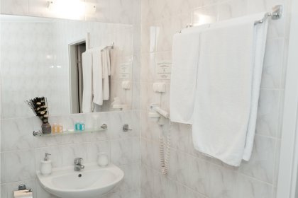 hotel *** - Hit Hotel - zdjęcie 6