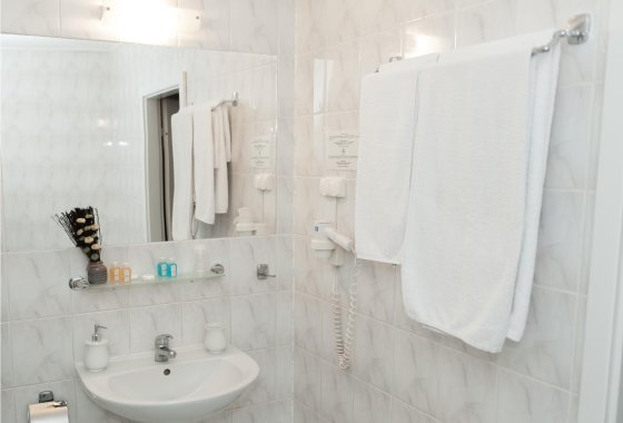 hotel *** - Hit Hotel - Pokoje - zdjęcie 11