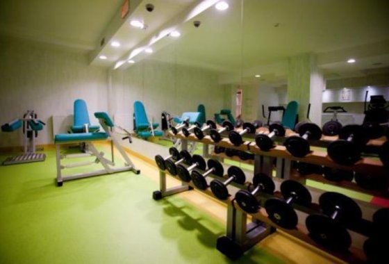hotel *** - Hotel restauracja Dąbrówka - Usługi - zdjęcie 1