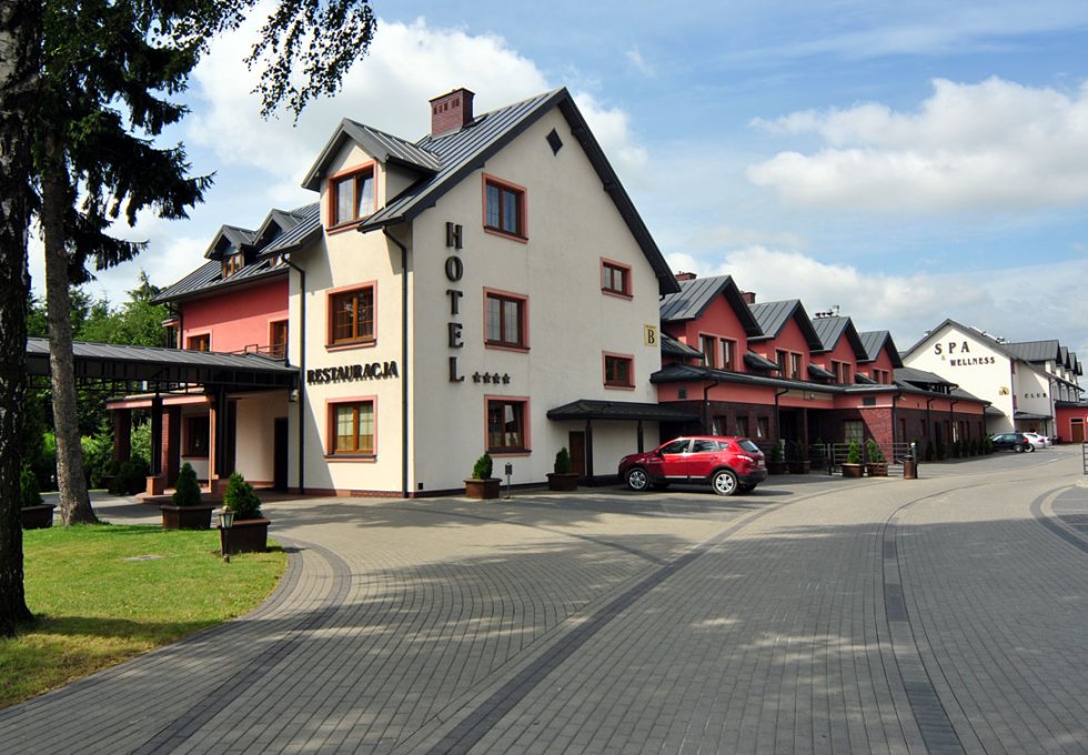 hotel **** - ARTIS **** Hotel & Spa