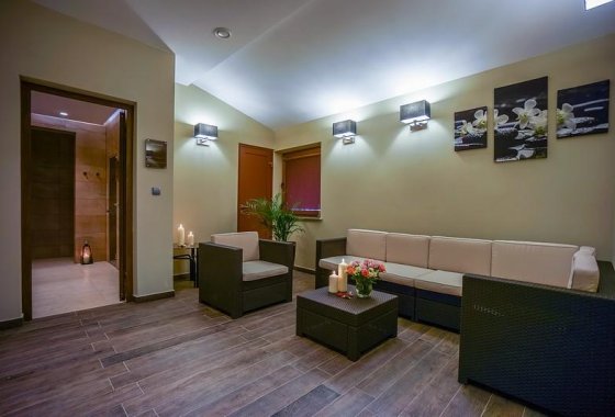 hotel *** - Hotel Willa Pod Skocznią - Usługi - zdjęcie 2