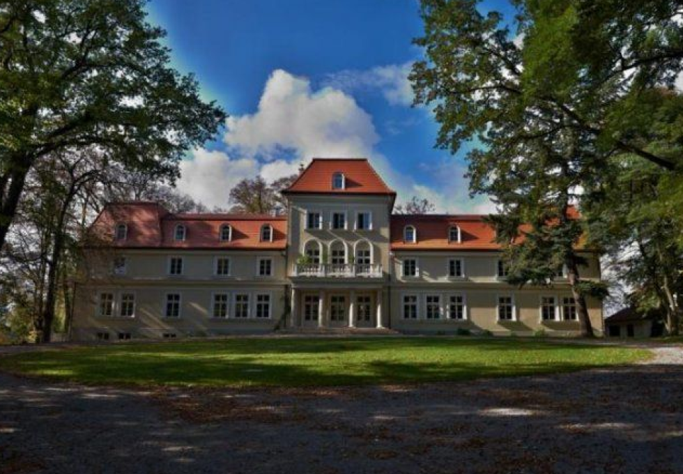 hotel **** - Dwór Sieraków