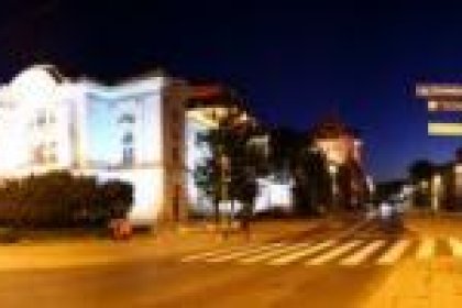 hotel *** - Hotel Polonia - zdjęcie 1