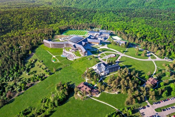Hotel **** ARŁAMÓW