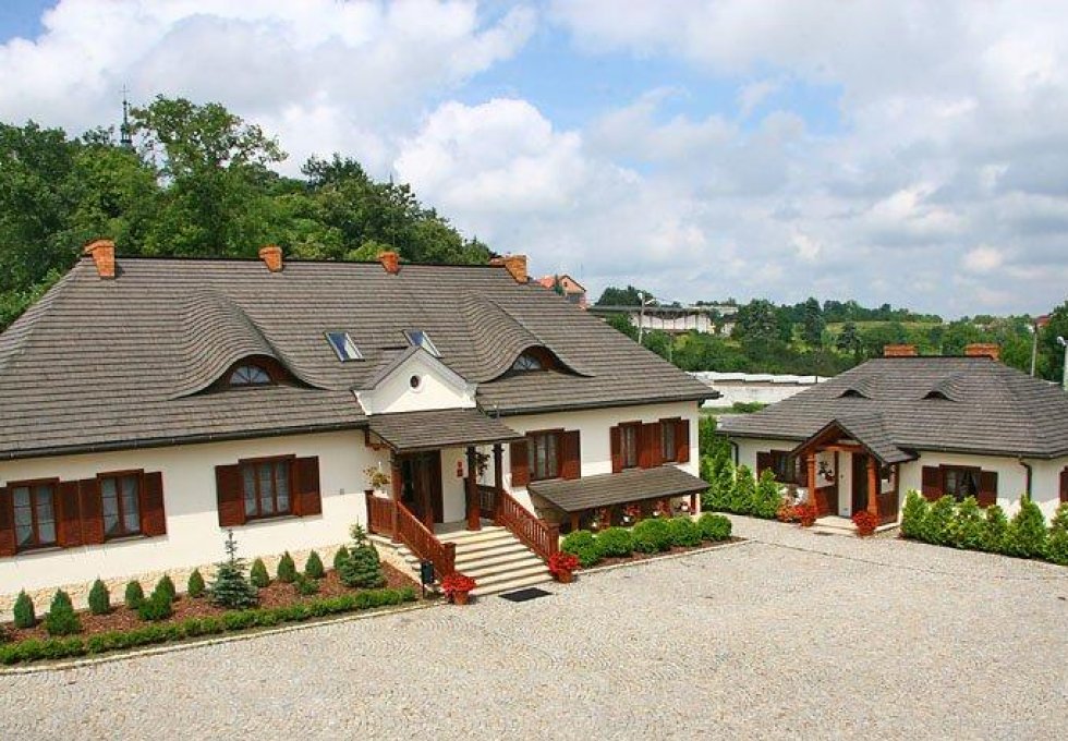 hotel *** - Zespół Dworski Hotel Sarmata***