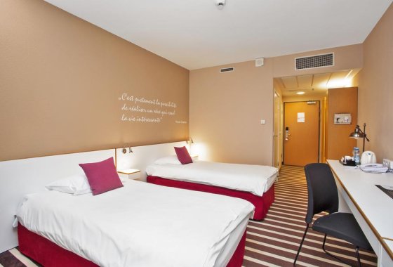 hotel **** - Novotel Warszawa Airport - Pokoje - zdjęcie 6