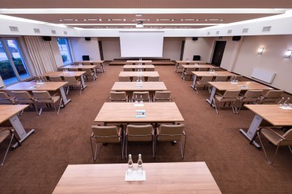 hotel *** - Hotel Borowiecki - zdjęcie 1