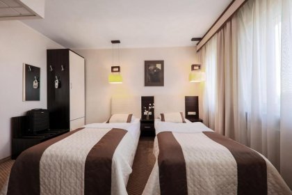 hotel *** - Hotel Borowiecki - zdjęcie 10
