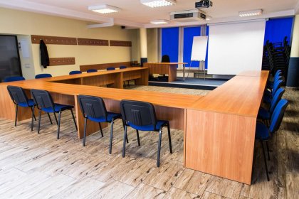 obiekt konferencyjny - MONIUSZKI 7 Centrum biurowo-szkoleniowe - zdjęcie 5