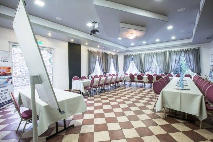 hotel *** - Hotel Srebrna Góra - zdjęcie 3