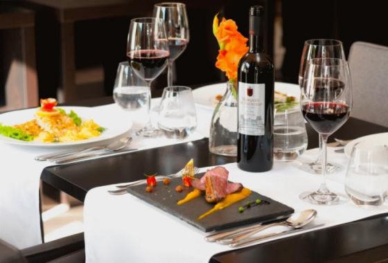 hotel **** - Pałac Jugowice - Usługi - zdjęcie 11