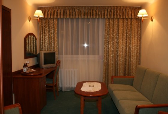 hotel - Hotel Kamena - Pokoje - zdjęcie 2