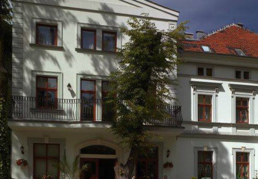 hotel *** - Hotel Bugatti