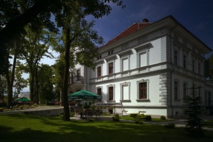 hotel *** - Hotel Bugatti - zdjęcie 2