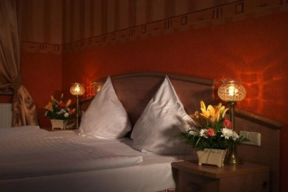 hotel *** - Hotel Bugatti - zdjęcie 6