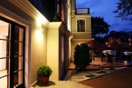 hotel *** - Hotel Fryderyk - zdjęcie 1