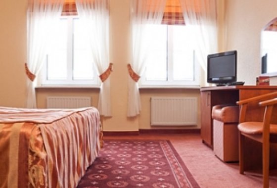 hotel *** - Hotel Piast-Roman - Pokoje - zdjęcie 2