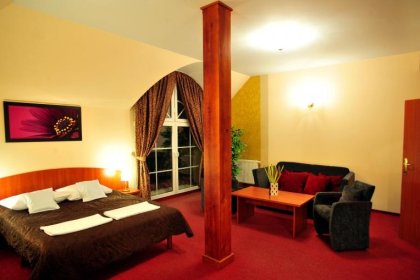 hotel *** - Hotel Złote Dęby - zdjęcie 3