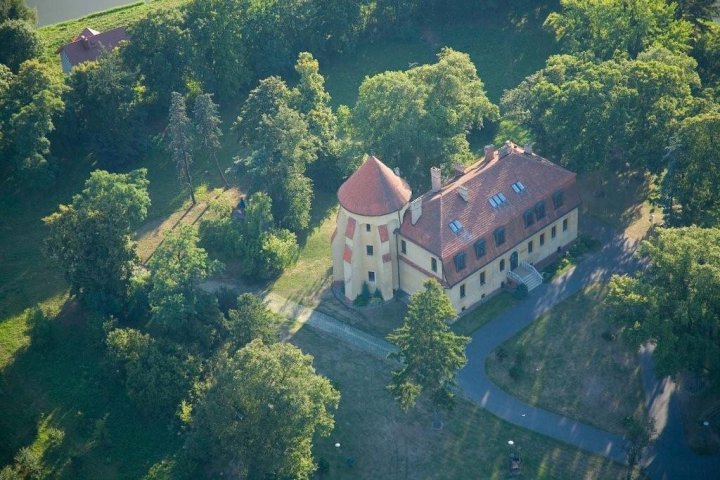 Zamek Dobra