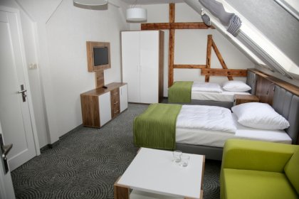 dworek - Dwór Kolesin - centrum konferencyjno rekreacyjne - zdjęcie 8