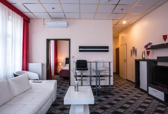 hotel **** - SkyHotelGwarna - Pokoje - zdjęcie 11
