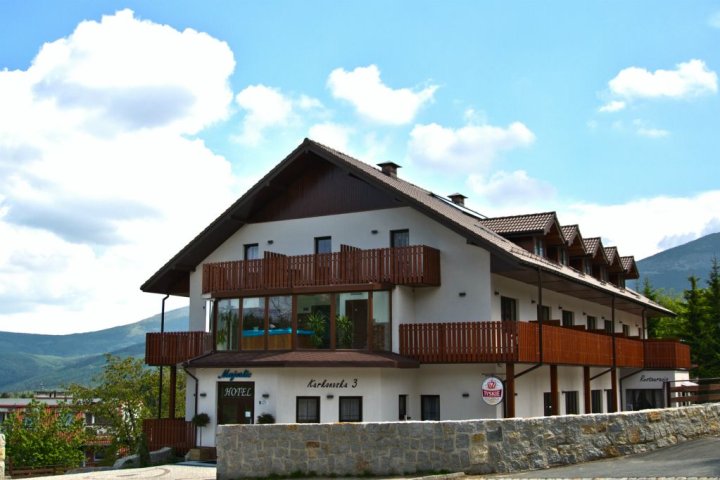 Hotel Majestic