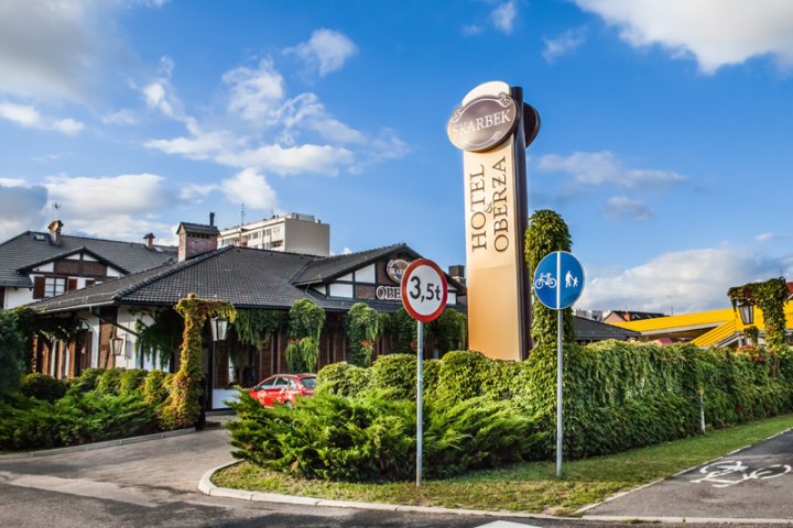 Oberża i Hotel Skarbek