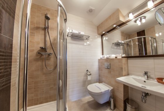 hotel *** - Oberża i Hotel Skarbek - Pokoje - zdjęcie 3