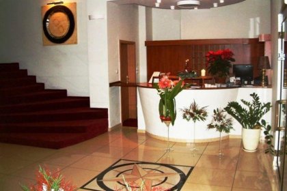 hotel *** - Restauracja & Hotel  Złoty Las - zdjęcie 1