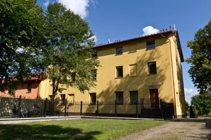 hotel - Hotel Brochów - zdjęcie 1