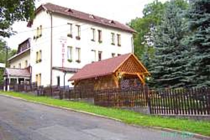 Hotel Tewa