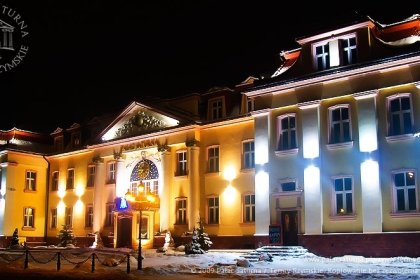 pałac - Pałac Saturna - zdjęcie 1