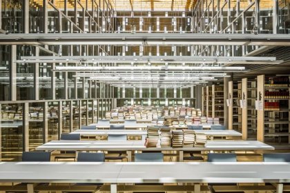 obiekt konferencyjny - Centrum Informacji Naukowej i Biblioteka Akademicka w Katowicach - zdjęcie 4