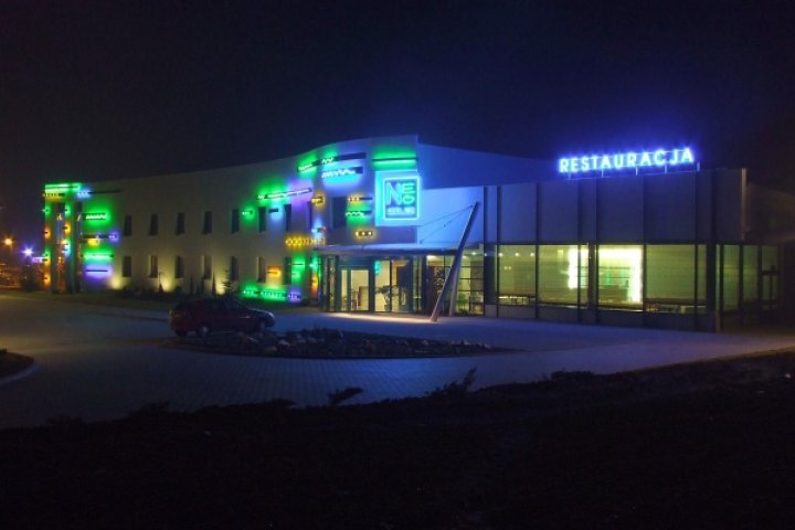 Hotel Neo