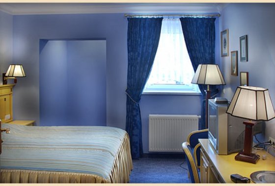 hotel **** - Hotel na Podzamczu - Pokoje - zdjęcie 1