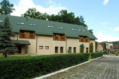 hotel *** - Centrum Konferencyjno - Wypoczynkowe Dębina - zdjęcie 1