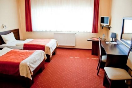 hotel *** - Centrum Konferencyjno - Wypoczynkowe Dębina - zdjęcie 6