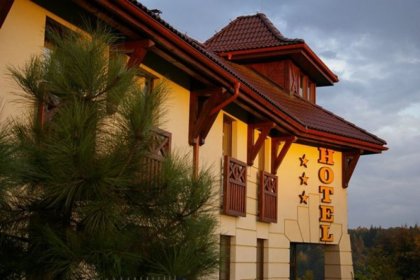 hotel *** - Hotel i Restauracja Timberland - zdjęcie 3